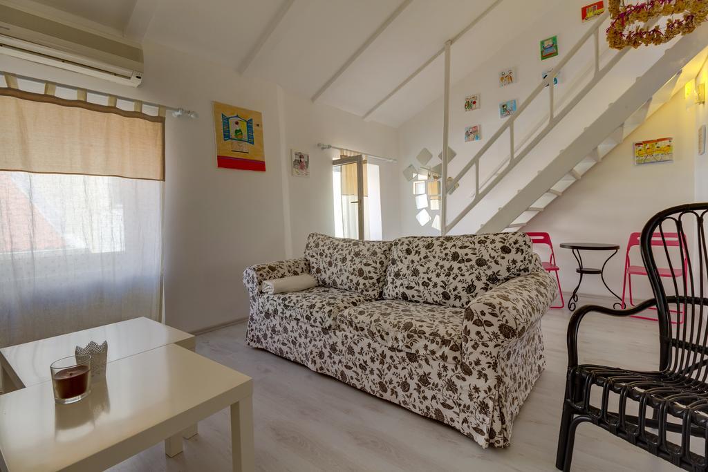 Apartments Mandarina Mali Lošinj Habitación foto