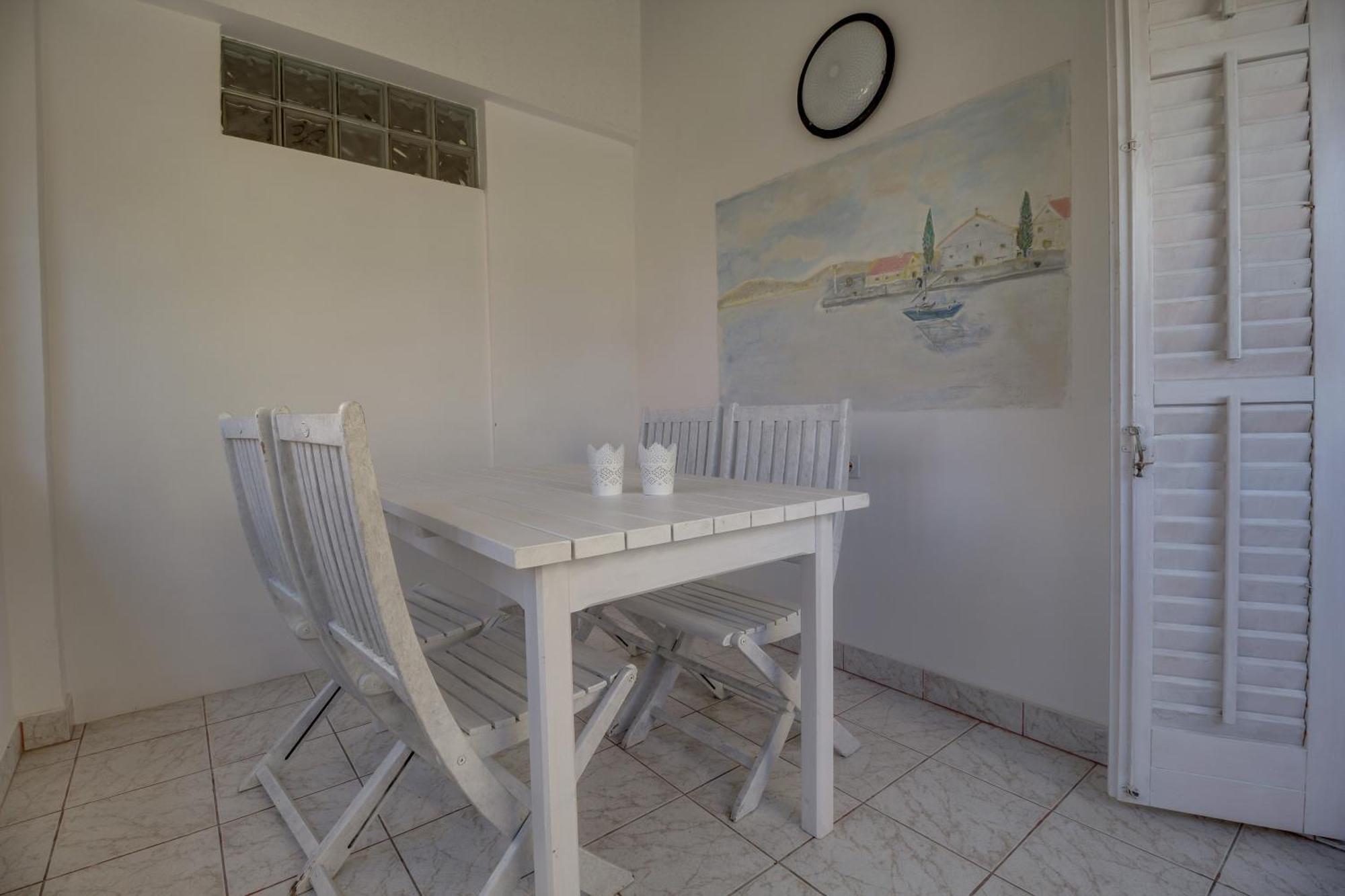 Apartments Mandarina Mali Lošinj Habitación foto