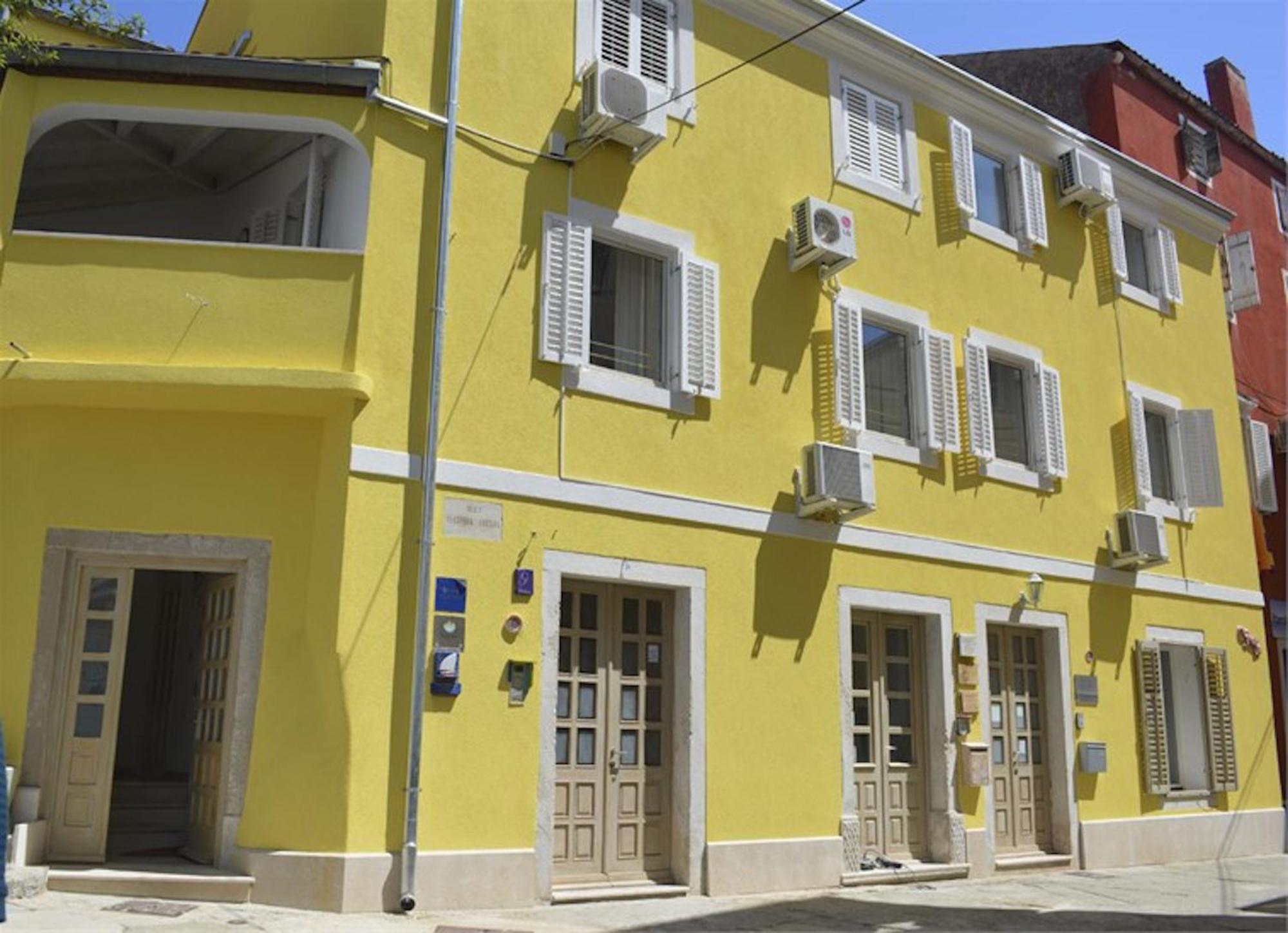 Apartments Mandarina Mali Lošinj Habitación foto