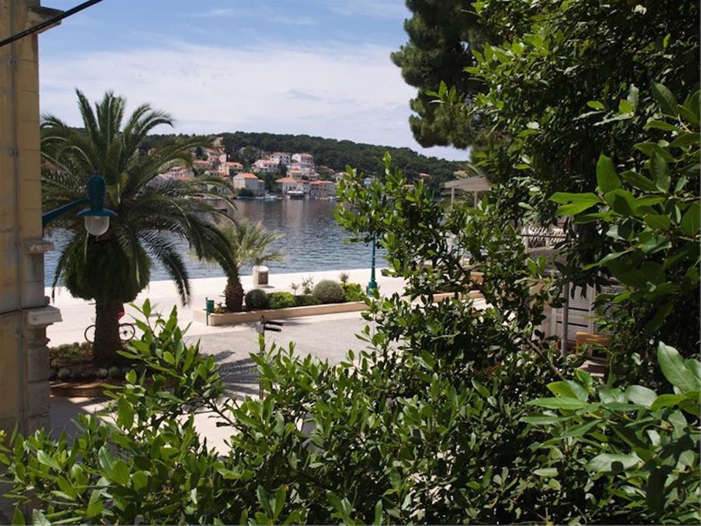 Apartments Mandarina Mali Lošinj Habitación foto